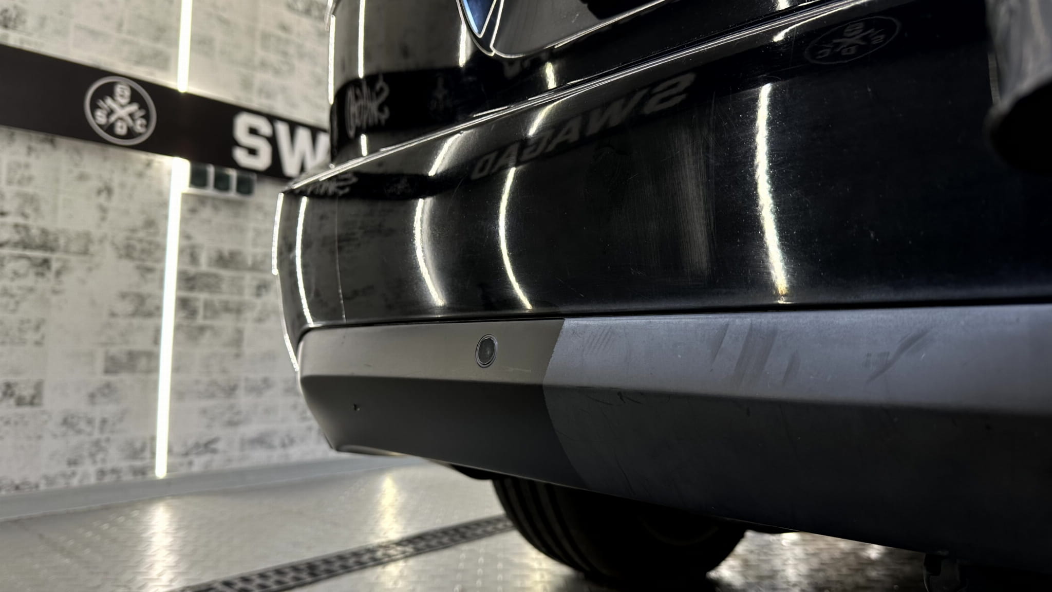 Swag EXTERIOR PLASTIC TIRE DRESSING Gel+ Gélová ochrana na plast a pneumatiky s odpudivosťou vody a saténovým efektom - ( 500ml )