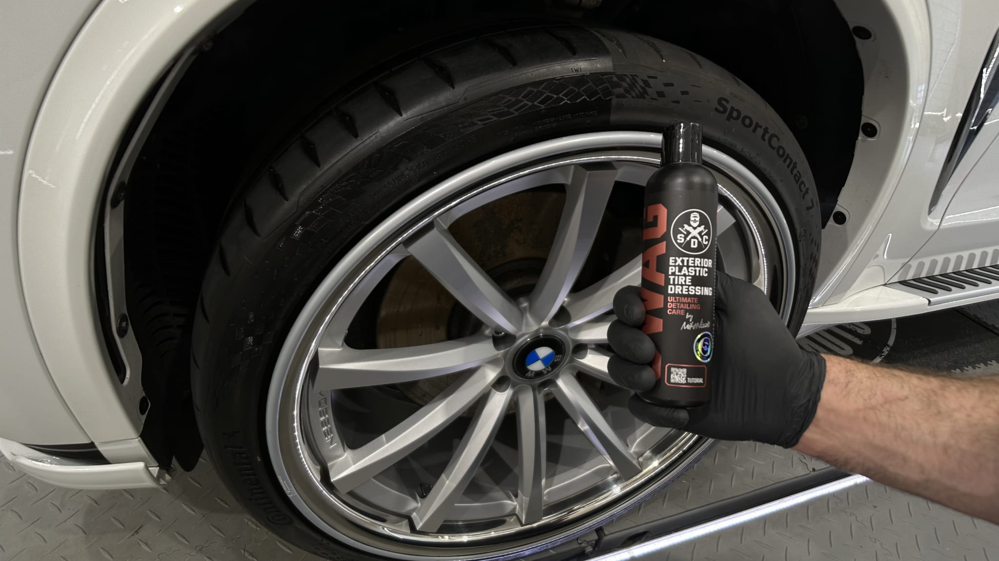 Swag EXTERIOR PLASTIC TIRE DRESSING Gel+ Gélová ochrana na plast a pneumatiky s odpudivosťou vody a saténovým efektom - ( 500ml )