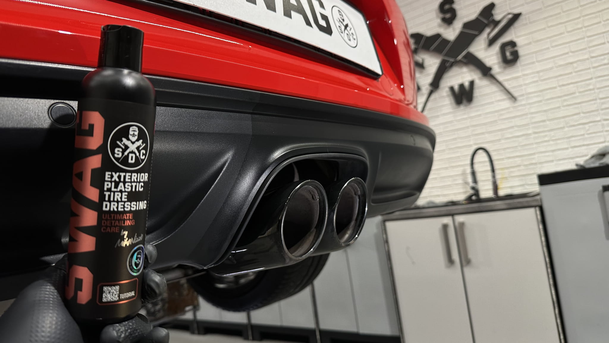 Swag EXTERIOR PLASTIC TIRE DRESSING Gel+ Gélová ochrana na plast a pneumatiky s odpudivosťou vody a saténovým efektom - ( 500ml )