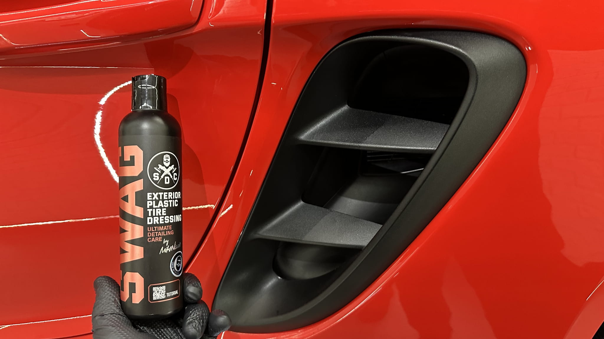 Swag EXTERIOR PLASTIC TIRE DRESSING Gel+ Gélová ochrana na plast a pneumatiky s odpudivosťou vody a saténovým efektom - ( 500ml )