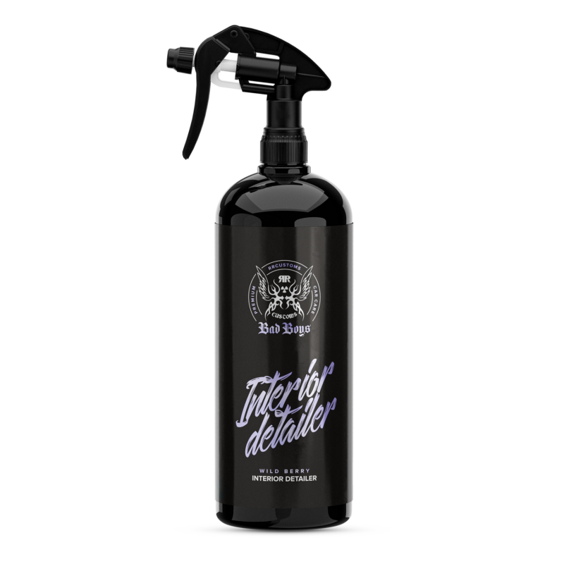 BadBoys - Interior Detailer WildBerry - Interiérový detailer na plasty s vôňou lesné plody - ( 1000ml )