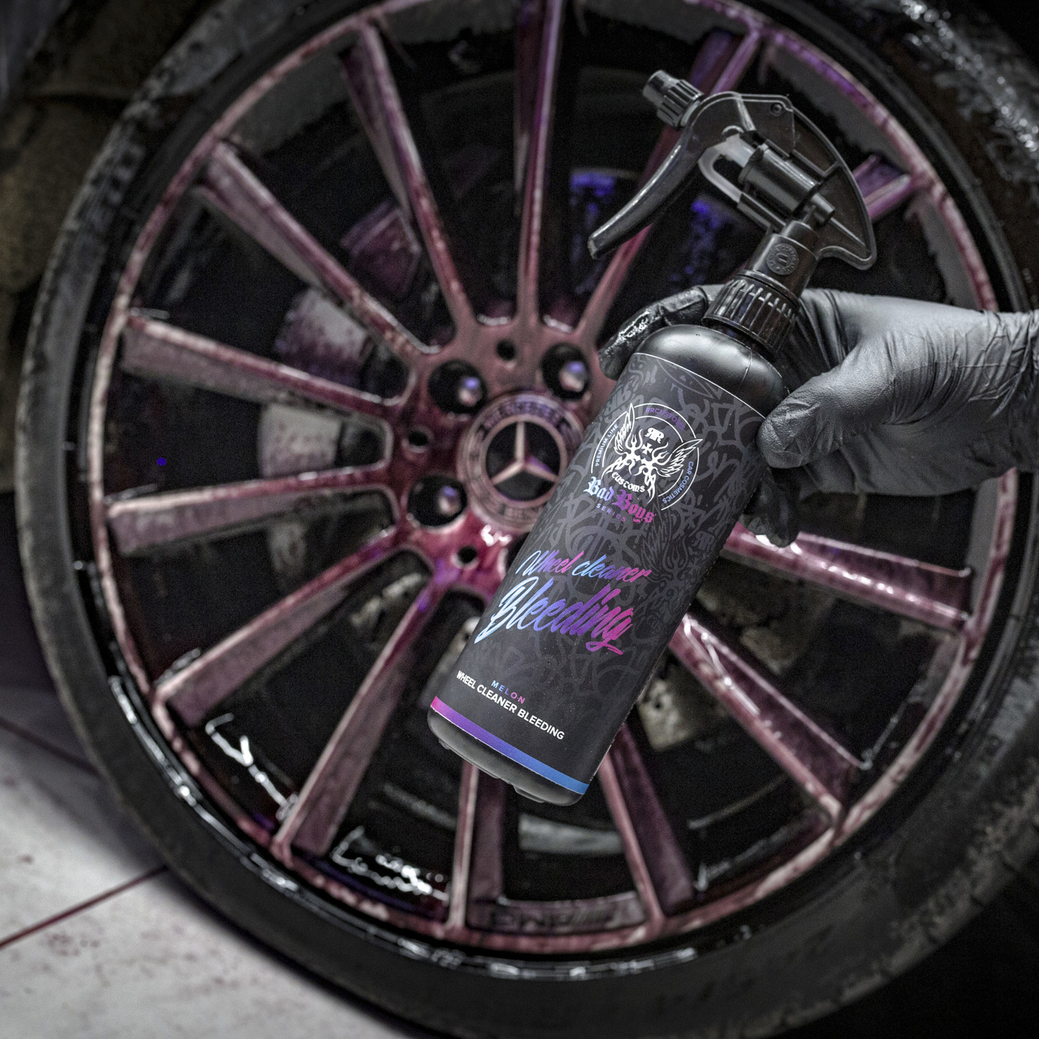 BadBoys - Wheel Cleaner Bleeding - Čistič diskov - ( 500ml )
