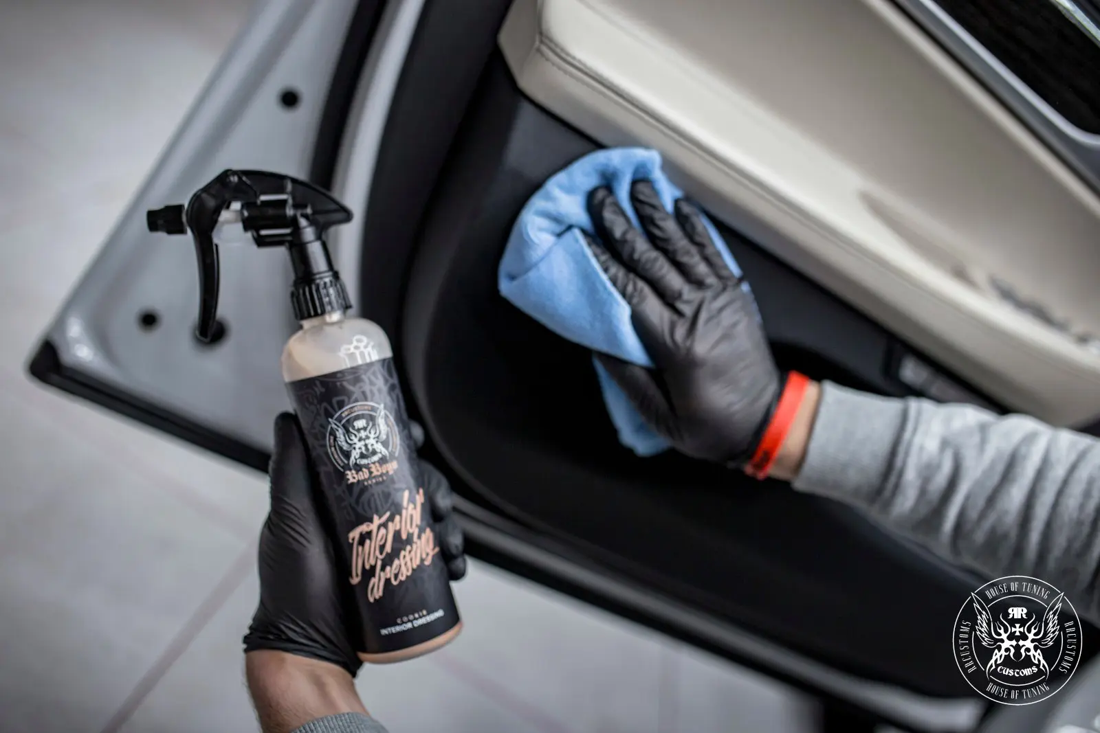 BadBoys - Interior Dressing Cookie - Impregnácia interiérových plastov s vôňou sušienok - ( 500ml )